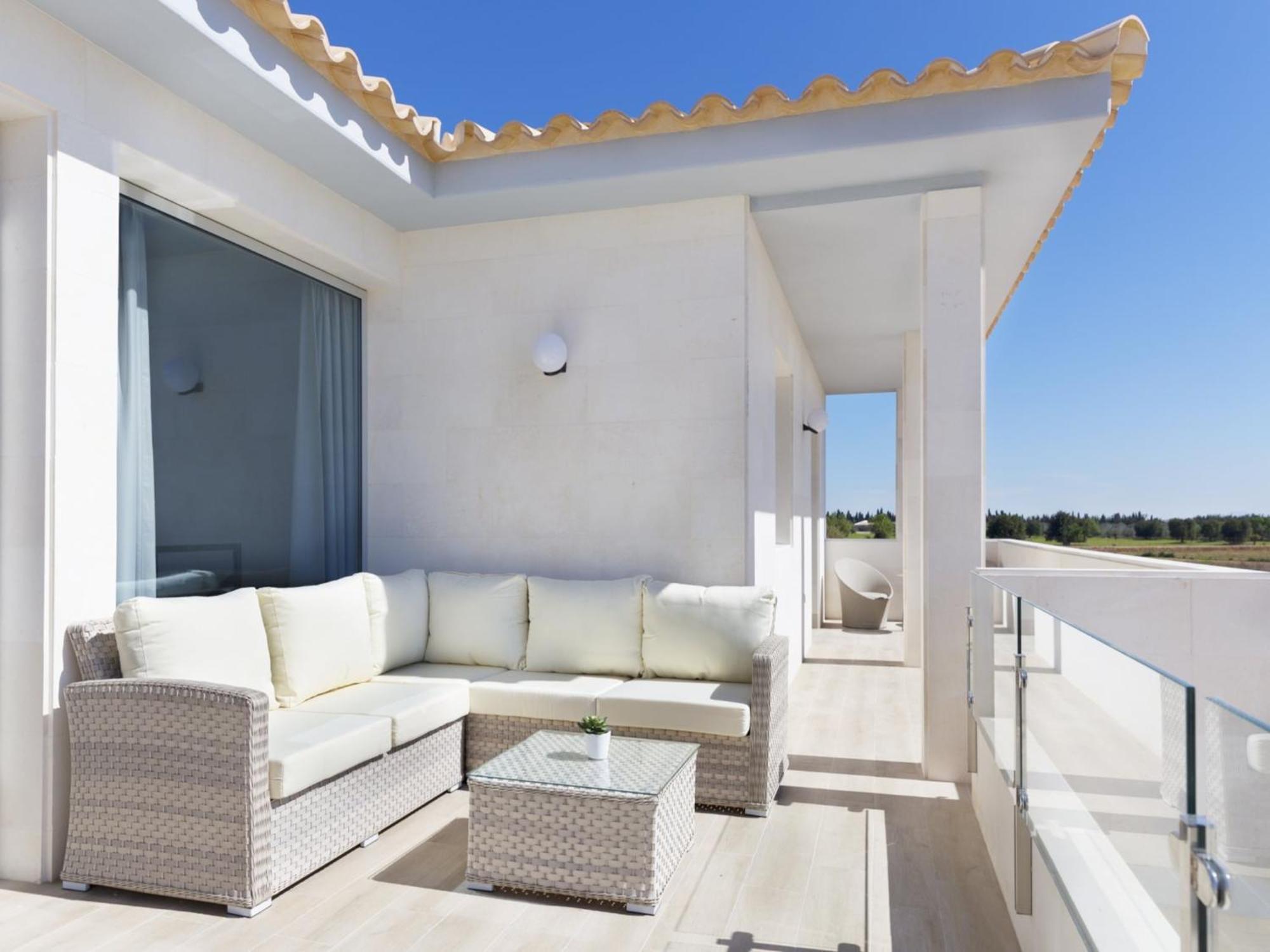 Stunning In Villa *
